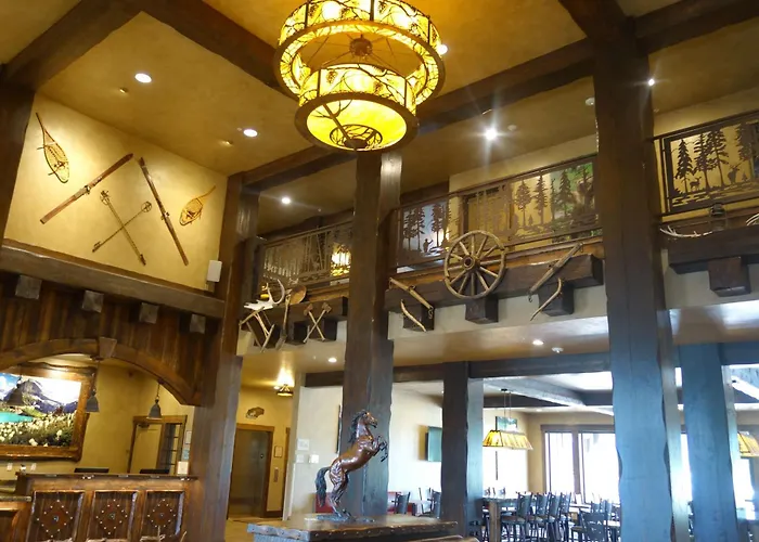 Family Hotel: Glacier International Lodge